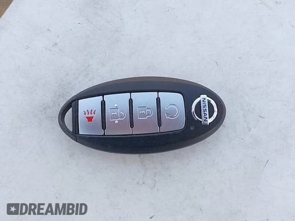 ✅ 2019 Nissan Kicks S • VIN: 3N1CP5CU3KL547986 • Lot: 43594211. Listed on IAAI with 42,383 mi. Free auction sales archive from the USA and detailed vehicle history report at DreamBid. Image 11.