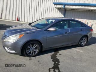✅ 2011 Hyundai Sonata GLS • VIN: 5NPEB4ACXBH268270 • Лот: 82500835. Опубликован ранее на Copart с пробегом 142 956 миль. Бесплатный доступ к архиву аукционных продаж из США и подробный отчёт об истории автомобиля на DreamBid. Изображение 1.