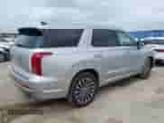 2025 Hyundai Palisade Calligraphy with VIN KM8R74GE9SU887116, listed as a IAAI auction lot 42115358 with 954 mi miles and . Bid and sale history available at DreamBid. Image 4.