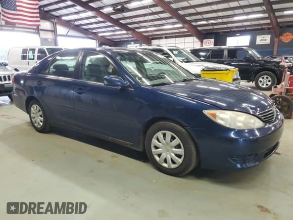 ✅ 2006 Toyota Camry LE • VIN: 4T1BE32K66U142750 • Lot: 89796335. Listed on Copart with 232,596 mi. Free auction sales archive from the USA and detailed vehicle history report at DreamBid. Image 4.
