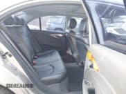 ✅ 2006 Mercedes-Benz E 350 • VIN: WDBUF87J06X207807 • Лот: 43793372. Опубликован ранее на IAAI с пробегом 181 726 миль. Бесплатный доступ к архиву аукционных продаж из США и подробный отчёт об истории автомобиля на DreamBid. Изображение 8.