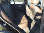 ✅ 2015 BMW X5 xDrive35d • VIN: 5UXKS4C5XF0N11689 • Lot: 43820648. Wystawiony na IAAI z przebiegiem 134 815 mil. Bezpłatny archiwum sprzedaży aukcyjnych z USA i szczegółowy raport historii pojazdu na DreamBid. Zdjęcie 8.