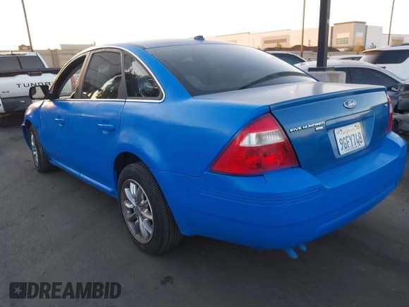 ✅ 2007 Ford Five Hundred SEL • VIN: 1FAHP27197G158577 • Lot: 43131030. Listed on IAAI with Not provided. Free auction sales archive from the USA and detailed vehicle history report at DreamBid. Image 3.