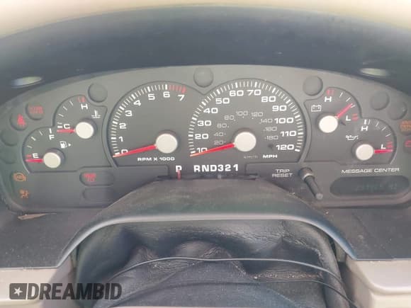 ✅ 2003 Ford Explorer • VIN: 1FMZU85W33ZB13900 • Lot: 41479457. Wystawiony na IAAI z przebiegiem 291 965 mil. Bezpłatny archiwum sprzedaży aukcyjnych z USA i szczegółowy raport historii pojazdu na DreamBid. Zdjęcie 7.