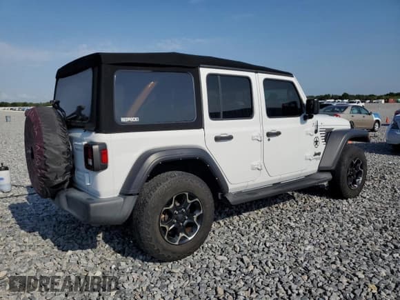 ✅ 2021 Jeep Wrangler Unlimited Sport S • VIN: 1C4HJXDG6MW731695 • Lot: 56143495. Listed on Copart with 32,438 mi. Free auction sales archive from the USA and detailed vehicle history report at DreamBid. Image 3.