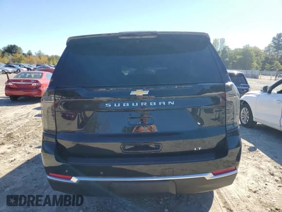 ✅ 2025 Chevrolet Suburban LT • VIN: 1GNS6CRD7SR262456 • Лот: 84925335. Опубликован ранее на Copart с пробегом 21 149 миль. Бесплатный доступ к архиву аукционных продаж из США и подробный отчёт об истории автомобиля на DreamBid. Изображение 6.