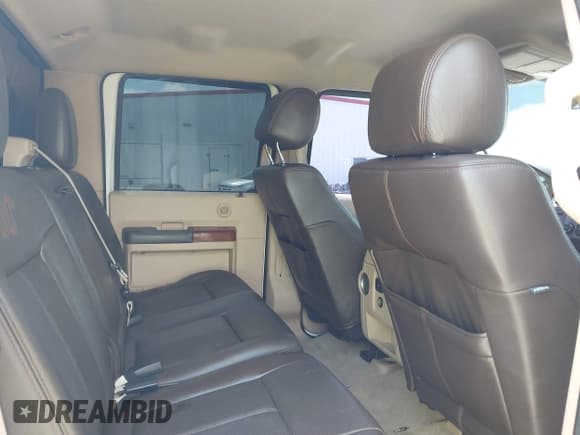 ✅ 2015 Ford F-250 Lariat • VIN: 1FT7W2BT1FEC08741 • Lot: 42460228. Listed on IAAI with 122,024 mi. Free auction sales archive from the USA and detailed vehicle history report at DreamBid. Image 8.