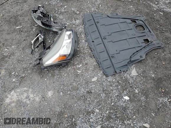 ✅ 2016 Chevrolet Traverse LT • VIN: 1GNKVGKD2GJ285248 • Lot: 93901345. Listed on Copart with Not provided. Free auction sales archive from the USA and detailed vehicle history report at DreamBid. Image 13.