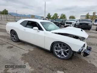 ✅ 2019 Dodge Challenger R/T • VIN: 2C3CDZBT8KH557142 • Lot: 71555755. Wystawiony na Copart z przebiegiem 85 023 mil. Bezpłatny archiwum sprzedaży aukcyjnych z USA i szczegółowy raport historii pojazdu na DreamBid. Zdjęcie 4.