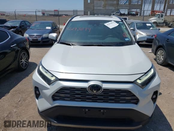 ✅ 2023 Toyota RAV4 Limited • VIN: 2T3N1RFV9PW392430 • Lot: 42293894. Listed on IAAI with 20,661 mi. Free auction sales archive from the USA and detailed vehicle history report at DreamBid. Image 11.