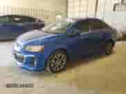 ✅ 2020 Chevrolet Sonic LT • VIN: 1G1JD5SB0L4135800 • Lot: 59463194. Wystawiony na Copart z przebiegiem 47 192 mil mil. Skorzystaj z bezpłatnego archiwum sprzedaży aukcyjnych z USA i zobacz szczegółowy raport historii pojazdu na DreamBid. Zdjęcie 1.