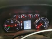 ✅ 2015 Chevrolet Silverado 2500HD Work Truck • VIN: 1GC0CUEGXFZ115245 • Lot: 64478175. Wystawiony na Copart z przebiegiem 253 326 mil. Bezpłatny archiwum sprzedaży aukcyjnych z USA i szczegółowy raport historii pojazdu na DreamBid. Zdjęcie 9.