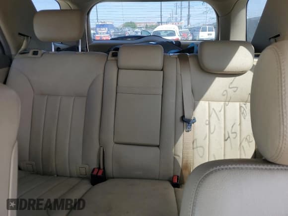 ✅ 2006 Mercedes-Benz M 350 • VIN: 4JGBB86E66A096462 • Лот: 80921145. Опубликован ранее на Copart с пробегом 98 786 миль. Бесплатный доступ к архиву аукционных продаж из США и подробный отчёт об истории автомобиля на DreamBid. Изображение 10.