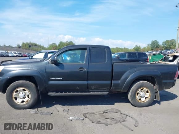✅ 2010 Toyota Tacoma • VIN: 5TEUU4ENXAZ742246 • Лот: 43231687. Опубликован ранее на IAAI с пробегом 147 443 миль. Бесплатный доступ к архиву аукционных продаж из США и подробный отчёт об истории автомобиля на DreamBid. Изображение 14.