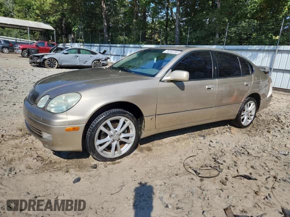 ✅ 2001 Lexus GS 430 • VIN: JT8BL69S810003705 • Lot: 70265735. Wystawiony na Copart z przebiegiem 208 461 mil. Bezpłatny archiwum sprzedaży aukcyjnych z USA i szczegółowy raport historii pojazdu na DreamBid. Zdjęcie 1.