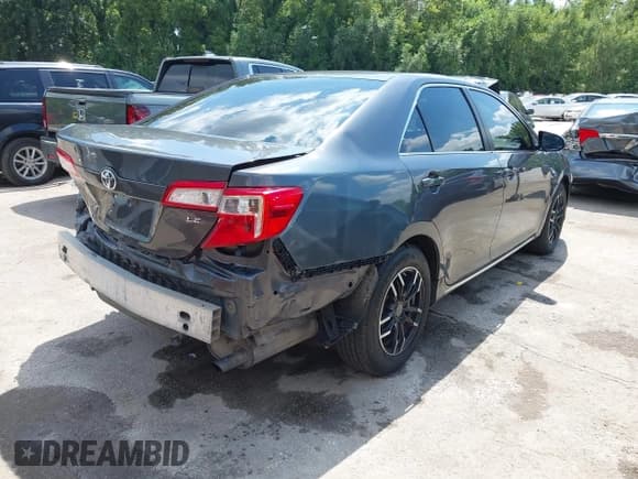✅ 2012 Toyota Camry SE • VIN: 4T1BF1FK9CU059269 • Lot: 43033647. Listed on IAAI with 351,969 mi. Free auction sales archive from the USA and detailed vehicle history report at DreamBid. Image 4.