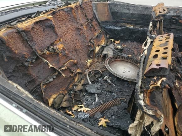 ✅ 1974 Cadillac Eldorado • VIN: 6L67S4Q411205 • Lot: 70333384. Listed on Copart with Not provided. Free auction sales archive from the USA and detailed vehicle history report at DreamBid. Image 10.