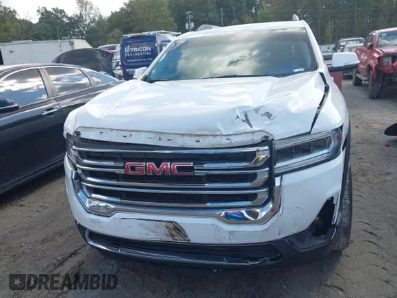 ✅ 2023 GMC Acadia SLT • VIN: 1GKKNML40PZ238389 • Lot: 43408160. Listed on IAAI with 47,995 mi. Free auction sales archive from the USA and detailed vehicle history report at DreamBid. Image 6.