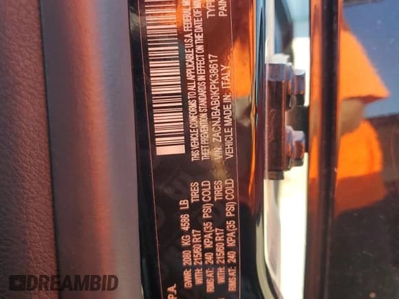 ✅ 2019 Jeep Renegade Upland • VIN: ZACNJBAB0KPK38617 • Лот: 63741375. Опубликован ранее на Copart с пробегом 131 150 миль. Бесплатный доступ к архиву аукционных продаж из США и подробный отчёт об истории автомобиля на DreamBid. Изображение 13.