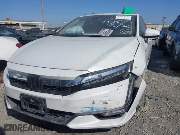 ✅ 2019 Honda Clarity • VIN: JHMZC5F16KC001861 • Lot: 43519638. Wystawiony na IAAI z przebiegiem 62 827 mil. Bezpłatny archiwum sprzedaży aukcyjnych z USA i szczegółowy raport historii pojazdu na DreamBid. Zdjęcie 13.