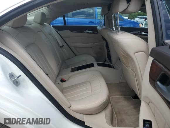 ✅ 2017 Mercedes-Benz CLS 550 • VIN: WDDLJ7DB6HA191532 • Lot: 71173124. Listed on Copart with 80,116 mi. Free auction sales archive from the USA and detailed vehicle history report at DreamBid. Image 11.