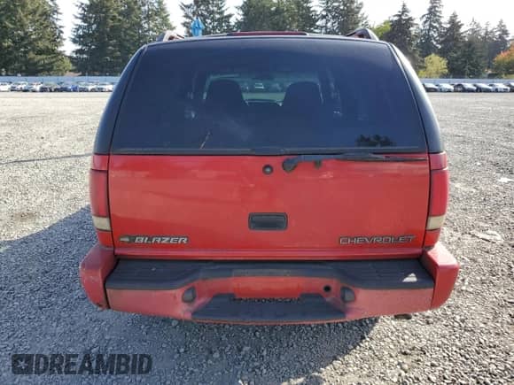 2000 Chevrolet Blazer LT with VIN 1GNDT13W4Y2238584, listed as a Copart auction lot 74319014 with 171,205 mi miles and Salvage title. Bid and sale history available at DreamBid. Image 6.