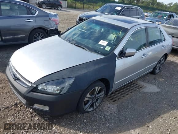 ✅ 2004 Honda Accord EX • VIN: 1HGCM66574A086318 • Lot: 43335925. Listed on IAAI with Not provided. Free auction sales archive from the USA and detailed vehicle history report at DreamBid. Image 2.