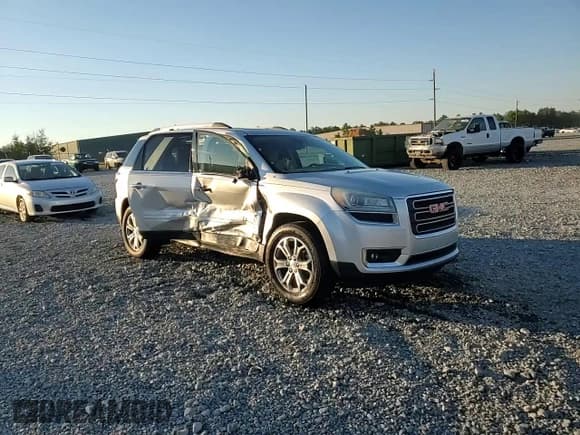 ✅ 2016 GMC Acadia SLT • VIN: 1GKKRSKD1GJ267019 • Lot: 91373695. Listed on Copart with 101,581 mi. Free auction sales archive from the USA and detailed vehicle history report at DreamBid. Image 14.