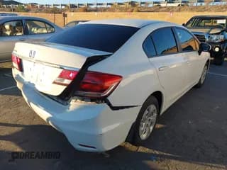 ✅ 2015 Honda Civic LX • VIN: 19XFB2F5XFE250901 • Лот: 43652896. Опубликован ранее на IAAI с пробегом 133 778 миль. Бесплатный доступ к архиву аукционных продаж из США и подробный отчёт об истории автомобиля на DreamBid. Изображение 4.