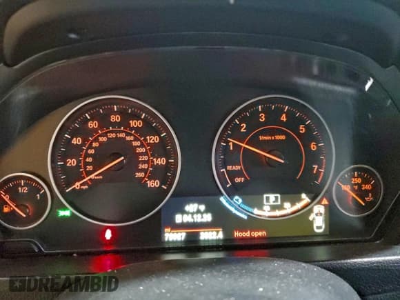 ✅ 2016 BMW 4 Series 428i xDrive • VIN: WBA4C9C57GG141599 • Lot: 95274075. Wystawiony na Copart z przebiegiem 78 927 mil. Bezpłatny archiwum sprzedaży aukcyjnych z USA i szczegółowy raport historii pojazdu na DreamBid. Zdjęcie 9.