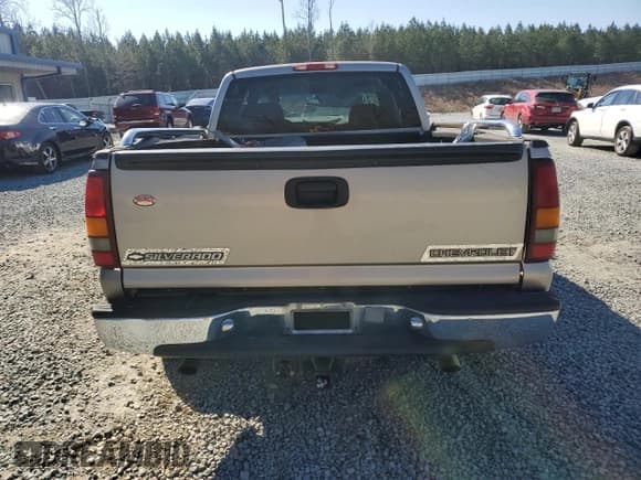 ✅ 2000 Chevrolet Silverado 1500 LT • VIN: 1GCEC19T4YZ183443 • Лот: 46605465. Опубликован ранее на Copart с пробегом Не указан. Бесплатный доступ к архиву аукционных продаж из США и подробный отчёт об истории автомобиля на DreamBid. Изображение 6.