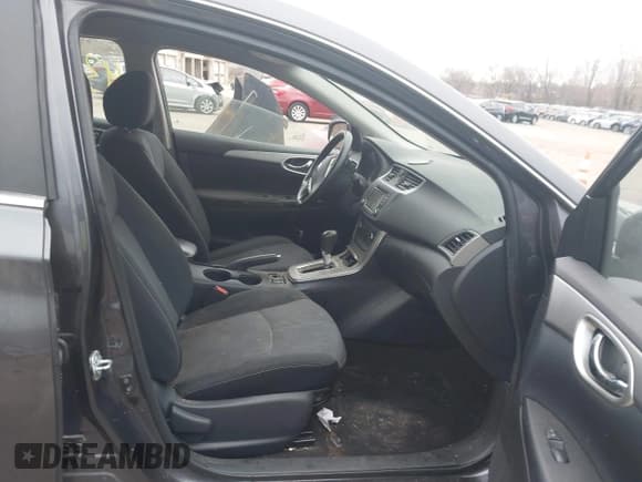 ✅ 2015 Nissan Sentra SV • VIN: 3N1AB7AP9FY239924 • Lot: 43725839. Wystawiony na IAAI z przebiegiem 102 196 mil. Bezpłatny archiwum sprzedaży aukcyjnych z USA i szczegółowy raport historii pojazdu na DreamBid. Zdjęcie 5.