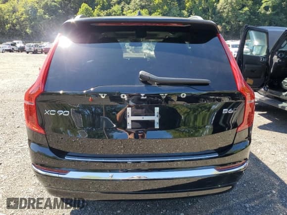 ✅ 2025 Volvo XC90 Plus • VIN: YV4062PE2S1297262 • Лот: 69548305. Опубликован ранее на Copart с пробегом 5 499 миль. Бесплатный доступ к архиву аукционных продаж из США и подробный отчёт об истории автомобиля на DreamBid. Изображение 6.