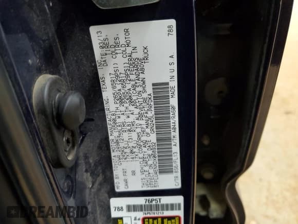 ✅ 2013 Toyota Tacoma • VIN: 5TFLU4ENXDX068932 • Lot: 90109425. Listed on Copart with 193,093 mi. Free auction sales archive from the USA and detailed vehicle history report at DreamBid. Image 12.