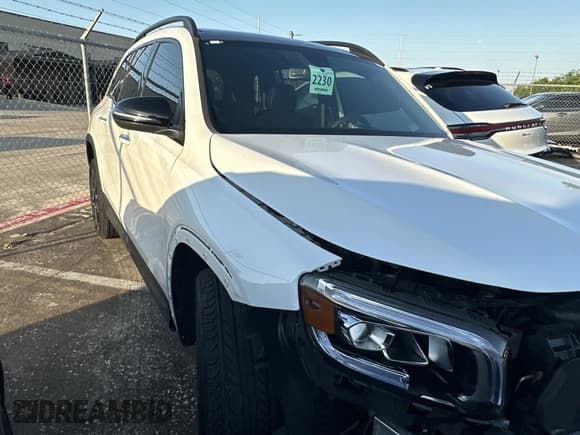 ✅ 2023 Mercedes-Benz GLB 250 • VIN: W1N4M4GB5PW321861 • Lot: 42518337. Wystawiony na IAAI z przebiegiem Nie podano. Bezpłatny archiwum sprzedaży aukcyjnych z USA i szczegółowy raport historii pojazdu na DreamBid. Zdjęcie 1.