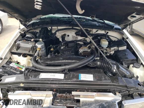 1998 Chevrolet S-10 LS с VIN 1GCCS1945W8244014, выставлен на аукционе Copart как лот 71016034 с пробегом 155 399 миль миль и На запчасти • Non repairable. История ставок и продаж доступна на DreamBid. Изображение 11.