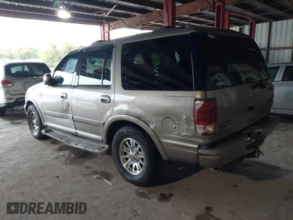 ✅ 2001 Ford Expedition Eddie Bauer • VIN: 1FMRU17LX1LB77796 • Лот: 43764779. Опубликован ранее на IAAI с пробегом 287 719 миль. Бесплатный доступ к архиву аукционных продаж из США и подробный отчёт об истории автомобиля на DreamBid. Изображение 3.