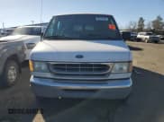 ✅ 2002 Ford Econoline Passenger XL • VIN: 1FBSS31L52HA44517 • Лот: 42819185. Опубликован ранее на Copart с пробегом 148 064 миль. Бесплатный доступ к архиву аукционных продаж из США и подробный отчёт об истории автомобиля на DreamBid. Изображение 5.