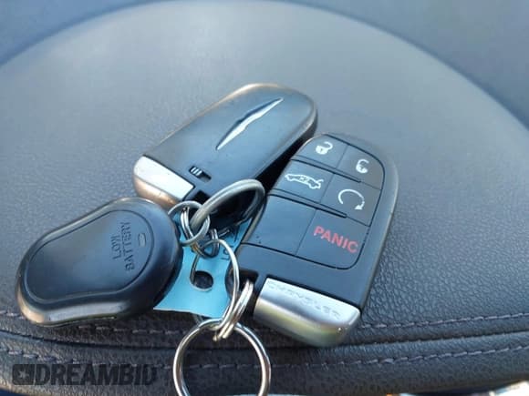 ✅ 2012 Chrysler 300 C • VIN: 2C3CCAET8CH141206 • Lot: 43840694. Listed on IAAI with 196,346 mi. Free auction sales archive from the USA and detailed vehicle history report at DreamBid. Image 11.