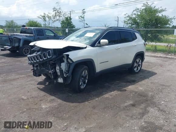 ✅ 2018 Jeep Compass Limited • VIN: 3C4NJDCB6JT178250 • Lot: 42468751. Wystawiony na IAAI z przebiegiem 142 502 mil. Bezpłatny archiwum sprzedaży aukcyjnych z USA i szczegółowy raport historii pojazdu na DreamBid. Zdjęcie 16.