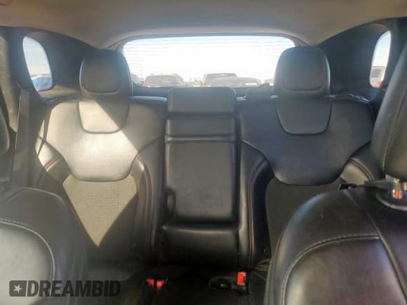 ✅ 2019 Jeep Cherokee Trailhawk • VIN: 1C4PJMBX2KD198198 • Лот: 91432965. Опубликован ранее на Copart с пробегом 82 286 миль. Бесплатный доступ к архиву аукционных продаж из США и подробный отчёт об истории автомобиля на DreamBid. Изображение 10.