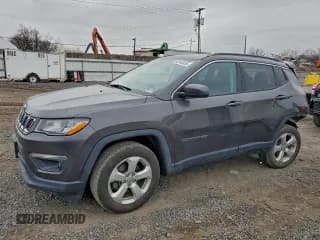 ✅ 2019 Jeep Compass Latitude • VIN: 3C4NJDBB2KT847746 • Lot: 95146955. Listed on Copart with 68,627 mi. Free auction sales archive from the USA and detailed vehicle history report at DreamBid. Image 1.