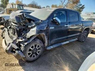 ✅ 2017 Toyota Tundra Platinum • VIN: 5TFAW5F13HX646362 • Lot: 91709445. Listed on Copart with 84,408 mi. Free auction sales archive from the USA and detailed vehicle history report at DreamBid. Image 1.