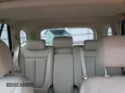 ✅ 2009 Hyundai Santa Fe Limited • VIN: 5NMSH73E89H273783 • Lot: 74285824. Listed on Copart with 155,250 mi. Free auction sales archive from the USA and detailed vehicle history report at DreamBid. Image 10.