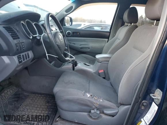 ✅ 2007 Toyota Tacoma • VIN: 5TEMU52N97Z332573 • Lot: 93774865. Listed on Copart with 527,215 mi. Free auction sales archive from the USA and detailed vehicle history report at DreamBid. Image 7.