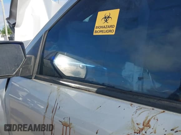 ✅ 2015 Chevrolet Silverado 1500 LT • VIN: 3GCPCREC7FG324631 • Lot: 42819284. Listed on IAAI with Not provided. Free auction sales archive from the USA and detailed vehicle history report at DreamBid. Image 7.