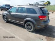 ✅ 2018 Dodge Journey SE • VIN: 3C4PDCAB2JT443338 • Lot: 43000435. Wystawiony na IAAI z przebiegiem 117 483 mil. Bezpłatny archiwum sprzedaży aukcyjnych z USA i szczegółowy raport historii pojazdu na DreamBid. Zdjęcie 3.