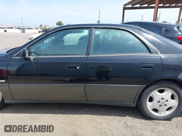 ✅ 2000 Lexus ES 300 • VIN: JT8BF28G6Y5089719 • Лот: 42121727. Опубликован ранее на IAAI с пробегом 113 338 миль. Бесплатный доступ к архиву аукционных продаж из США и подробный отчёт об истории автомобиля на DreamBid. Изображение 15.