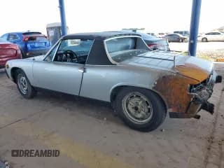 ✅ 1974 Porsche 914 • VIN: 4742919230 • Lot: 73667864. Wystawiony na Copart z przebiegiem 69 205 mil. Bezpłatny archiwum sprzedaży aukcyjnych z USA i szczegółowy raport historii pojazdu na DreamBid. Zdjęcie 2.