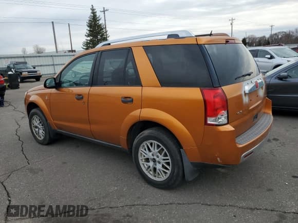 ✅ 2006 Saturn VUE • VIN: 5GZCZ33D16S815046 • Lot: 50959145. Wystawiony na Copart z przebiegiem 198 587 mil. Bezpłatny archiwum sprzedaży aukcyjnych z USA i szczegółowy raport historii pojazdu na DreamBid. Zdjęcie 2.